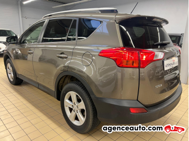 Toyota RAV4 — 9