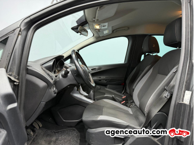 Ford B-Max — 10