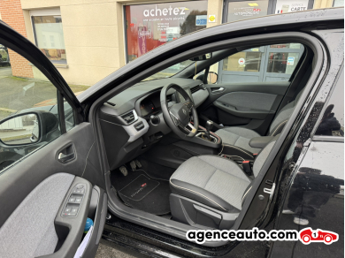 Renault Clio — 10