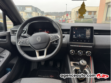 Renault Clio — 25
