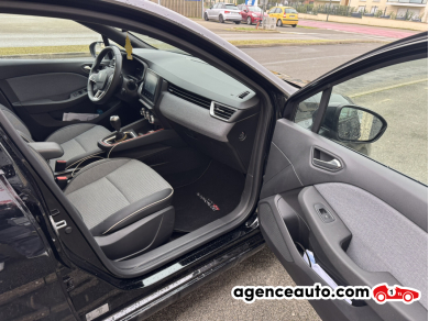 Renault Clio — 11