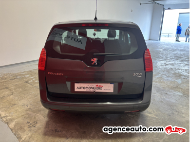 Peugeot 5008 — 6