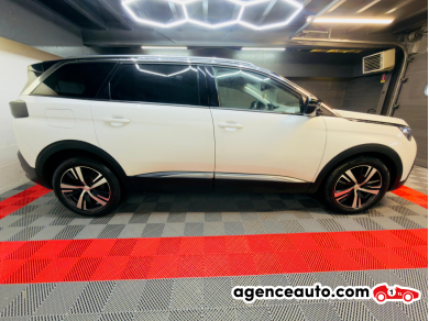 Peugeot 5008 — 4