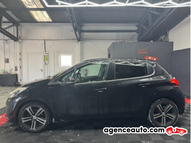 Peugeot 208 — 9
