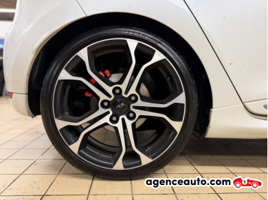Renault Clio — 31