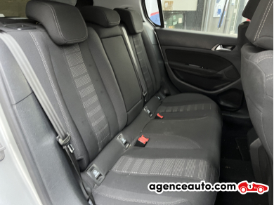 Peugeot 308 — 15