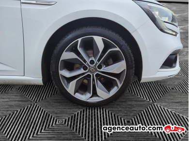 Renault Megane Estate — 20
