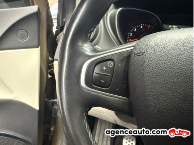Renault Captur — 16
