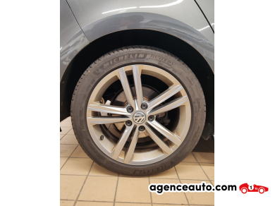 Volkswagen Golf — 22