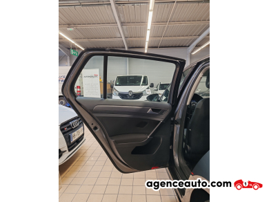 Volkswagen Golf — 29