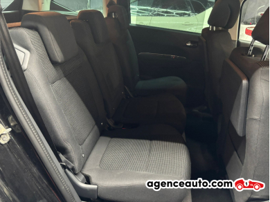 Peugeot 5008 — 12