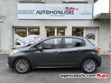 Peugeot 208 — 8