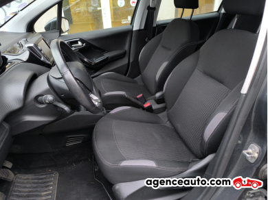 Peugeot 208 — 15