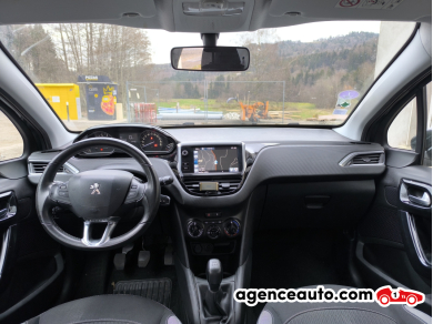 Peugeot 208 — 16