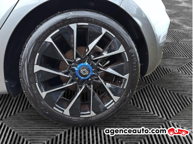 Renault Clio — 19