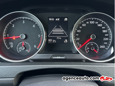 Volkswagen Golf — 32