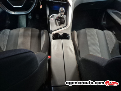 Peugeot 3008 — 17