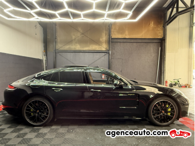 Porsche Panamera — 4