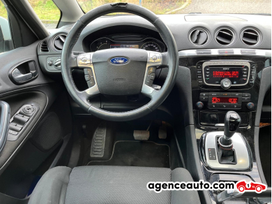 Ford S-Max — 10