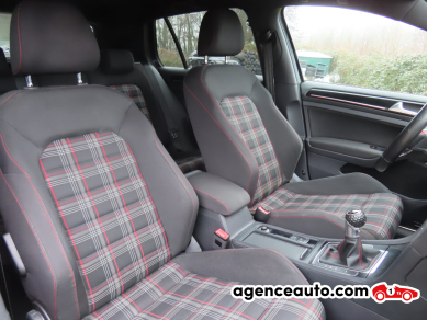 Volkswagen Golf — 13