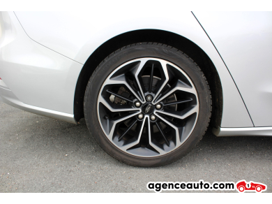 Ford Focus SW — 24
