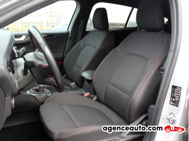 Ford Focus SW — 25