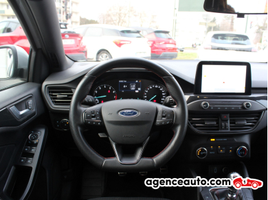 Ford Focus SW — 16