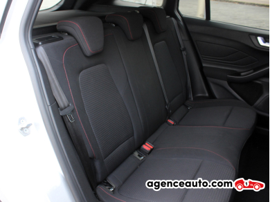 Ford Focus SW — 31