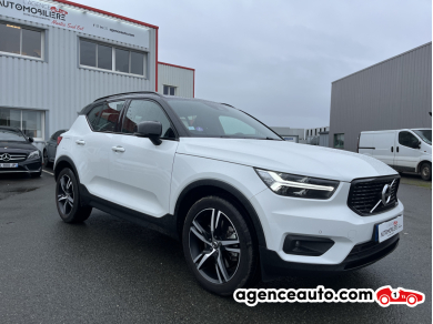 Volvo XC40 — 3