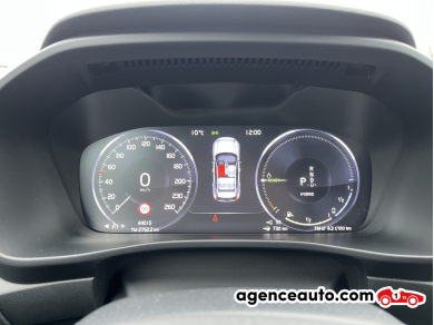 Volvo XC40 — 24