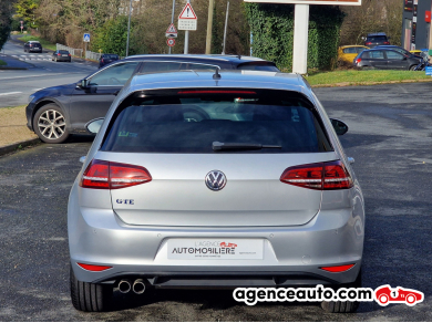 Volkswagen Golf — 7