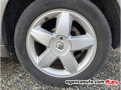 Renault Megane — 18