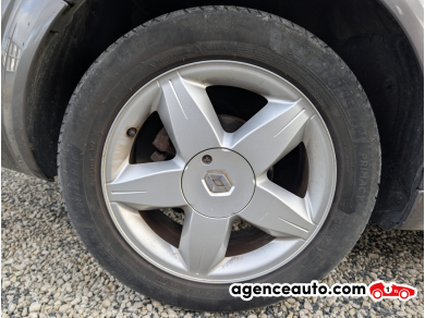 Renault Megane — 20