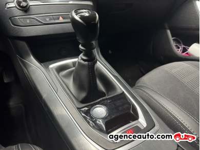 Peugeot 308 — 15