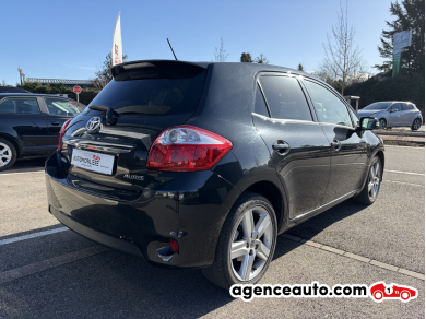 Toyota Auris — 2