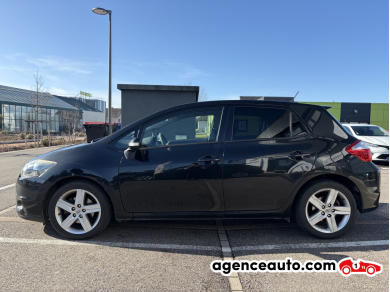 Toyota Auris — 29