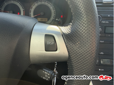 Toyota Auris — 21