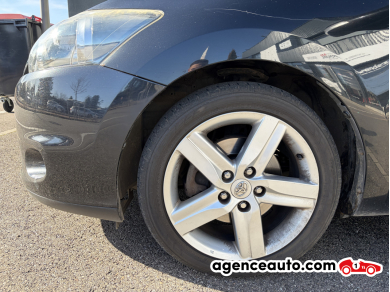 Toyota Auris — 26