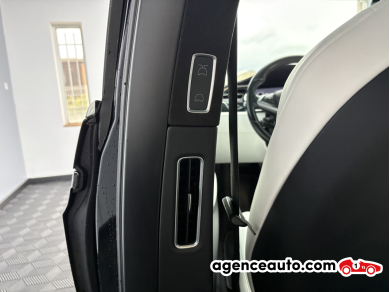Tesla Model X — 32
