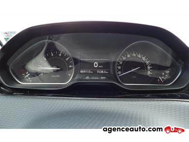 Peugeot 208 — 15