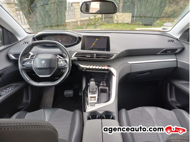 Peugeot 3008 — 9