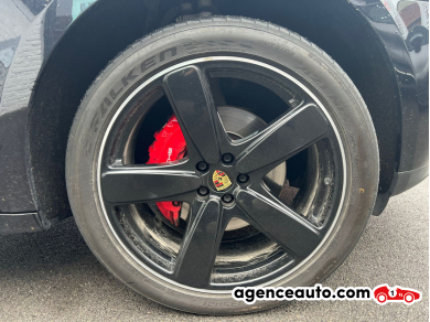 Porsche Macan — 31