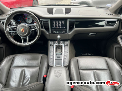 Porsche Macan — 2