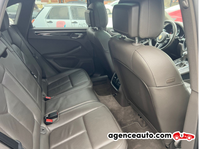 Porsche Macan — 13