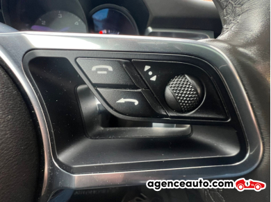 Porsche Macan — 35