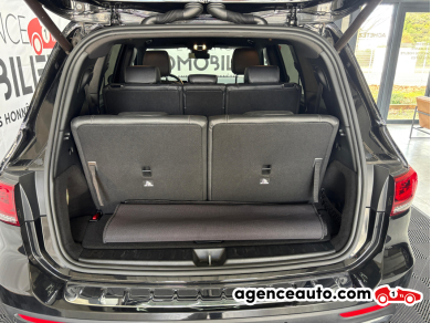 Mercedes GLB — 16
