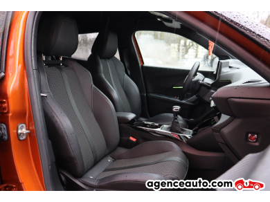 Peugeot 2008 — 8