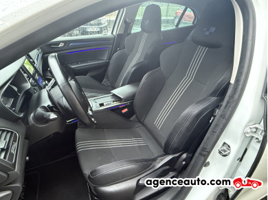 Renault Megane — 12