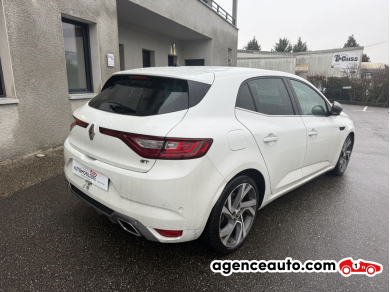 Renault Megane — 3