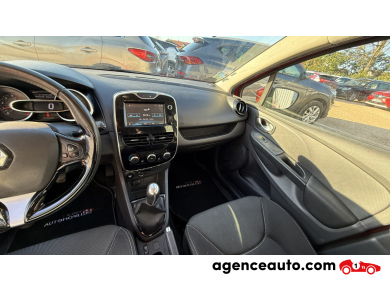Renault Clio — 12